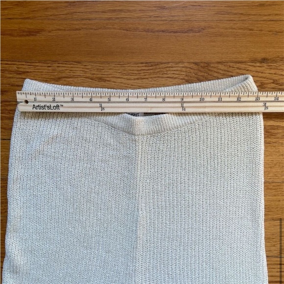 Princess Polly Lamarca Knit Set Beige Size 6 2-Piece Bellbottoms Disco Cropped - Picture 9 of 12